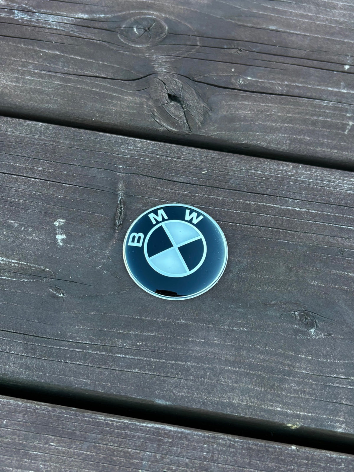 BMW steering wheel sticker — Black & white, 45 mm